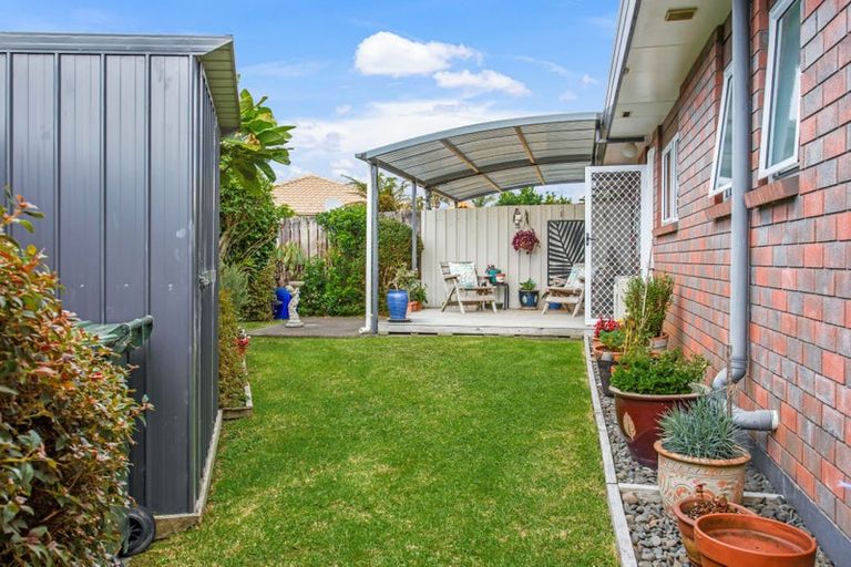 Photo of property in 96b Lakeside Drive, Orewa, 0931