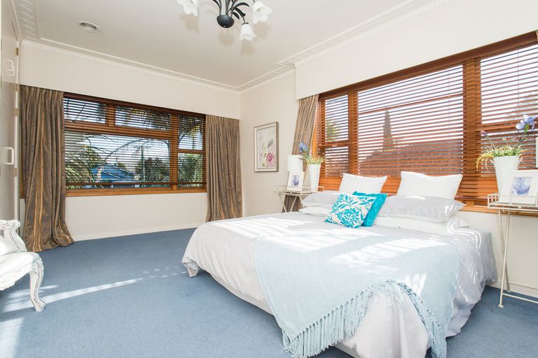 Photo of property in 17 Russell Street, Whataupoko, Gisborne, 4010