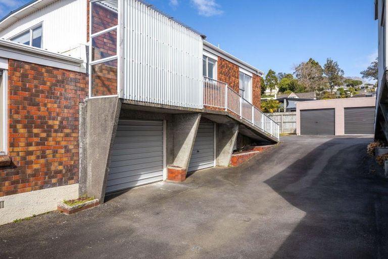 Photo of property in 303b Devon Street West, New Plymouth, 4310