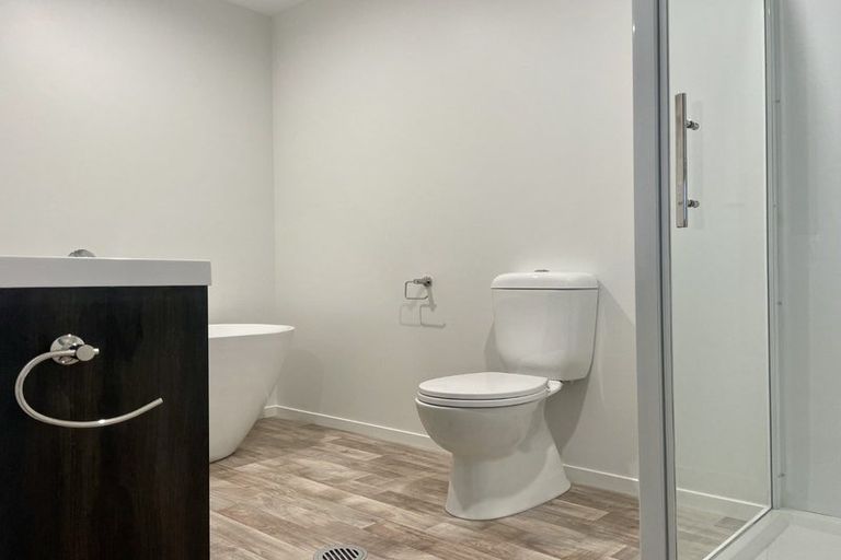 Photo of property in 2/7 Dyer Street, Whitiora, Hamilton, 3200