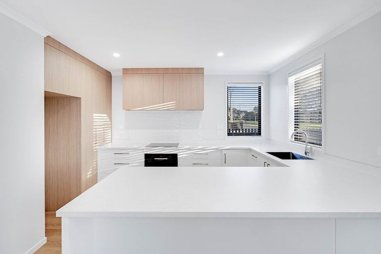 Photo of property in 1 London Lane, Queenstown, 9300