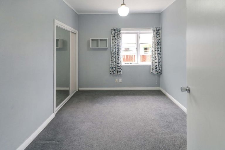 Photo of property in 16a Cressy Street, Waterloo, Lower Hutt, 5011