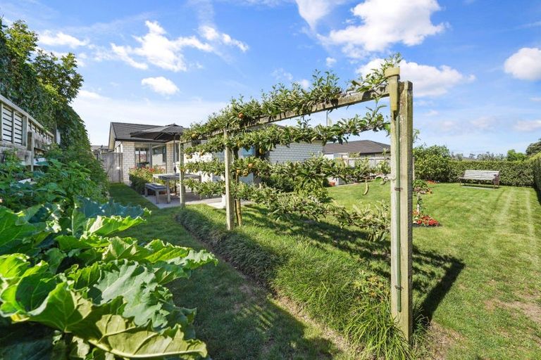 Photo of property in Waterview Estate, 86/4 Greystone Place, Omokoroa, 3114