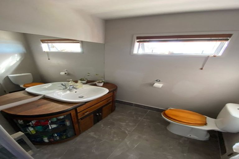 Photo of property in 779 Whangaparaoa Road, Manly, Whangaparaoa, 0930