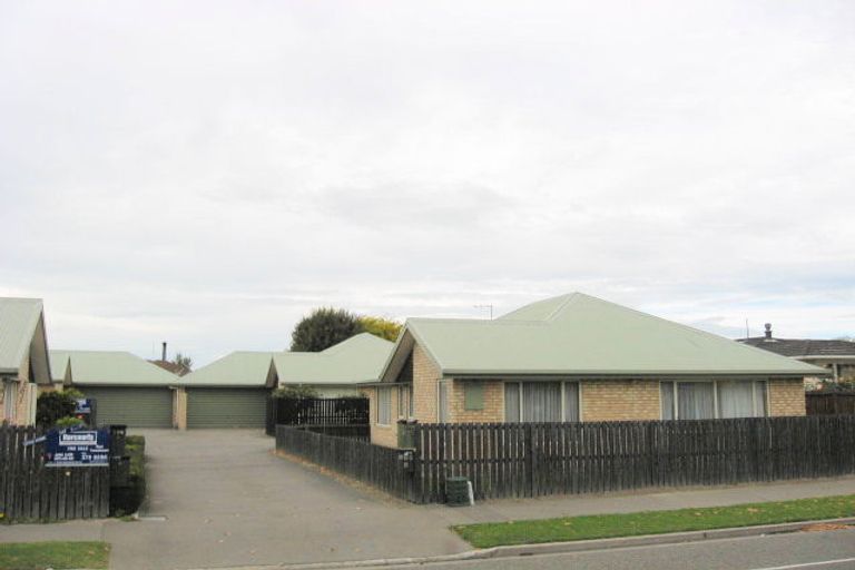 Photo of property in 3/139 Yaldhurst Road, Sockburn, Christchurch, 8042