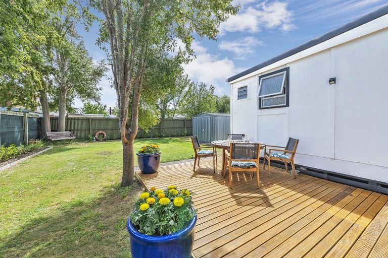 Photo of property in 16 Broadway Avenue, Waikuku Beach, 7473