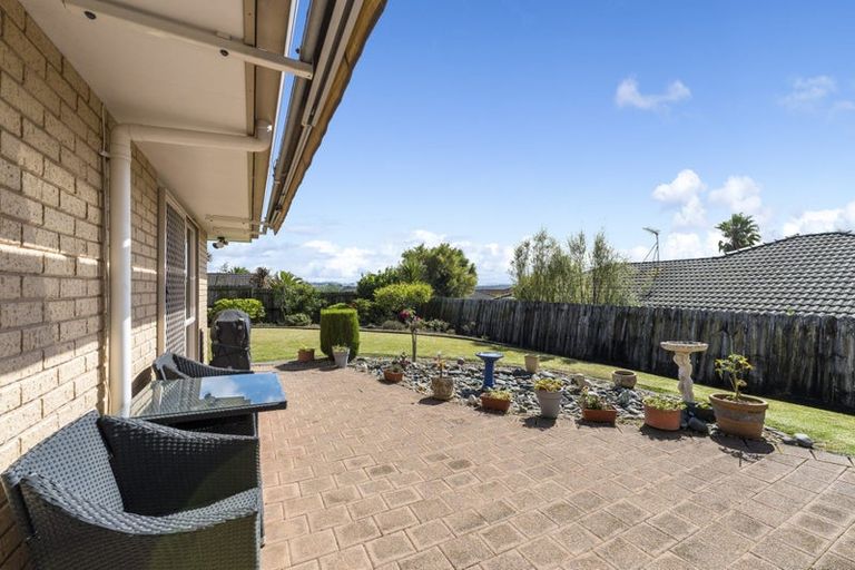 Photo of property in 4 Sandhurst Rise, Henderson, Auckland, 0612
