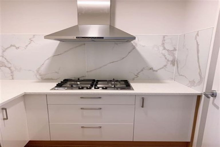 Photo of property in 403 Ormiston Road, Flat Bush, Auckland, 2019