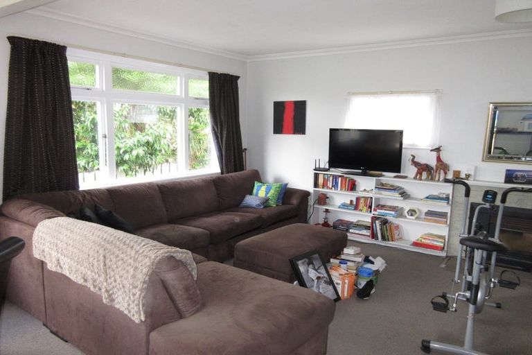 Photo of property in 147 Bartholomew Road, Levin, 5510