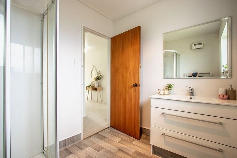 Photo of property in 6 Mountainview Terrace, Otaki Beach, Otaki, 5512