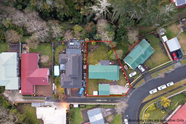 Photo of property in 6 Essendon Court, Glenview, Hamilton, 3206