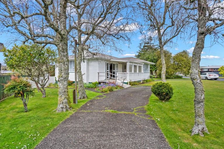Photo of property in 14 Otuhiwai Crescent, Tikipunga, Whangarei, 0112