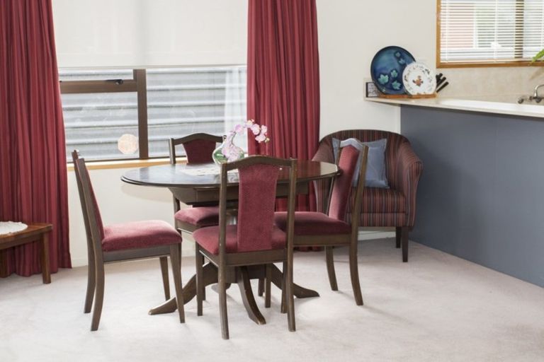 Photo of property in Cox Street Mews, 4/11 Cox Street, Ashburton, 7700