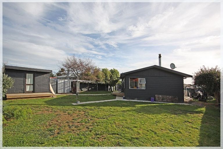 Photo of property in 49 Strathmore Avenue, Levin, 5510