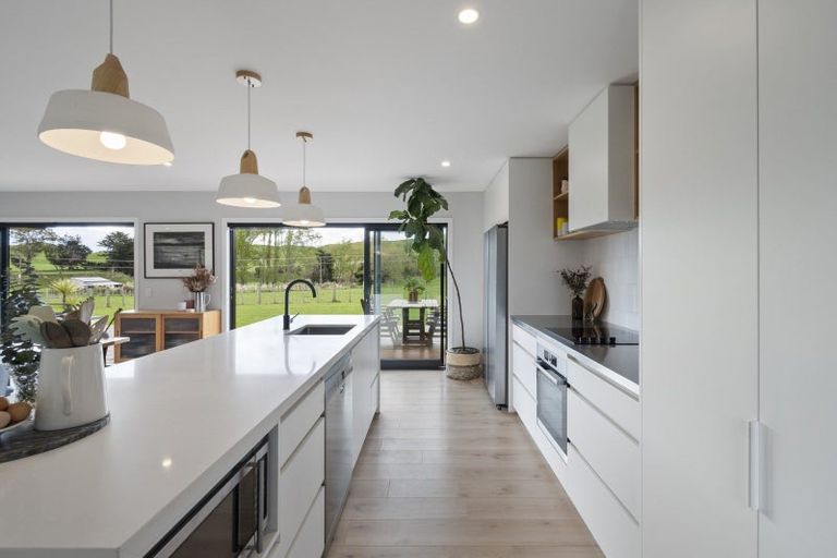 Photo of property in 336 Valley Road, Colyton, 4775