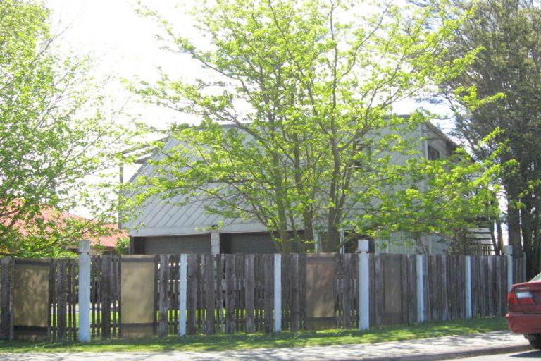 Photo of property in 10 Lacy Gate Place, Woodend, 7610