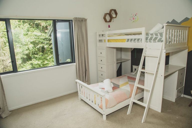 Photo of property in 123 Mapara Road, Acacia Bay, Taupo, 3385