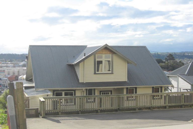 Photo of property in 38 Hipango Terrace, Durie Hill, Whanganui, 4500
