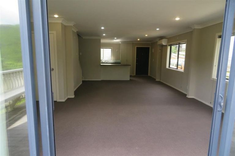 Photo of property in 300b Mitchell Street, Brooklyn, Wellington, 6021