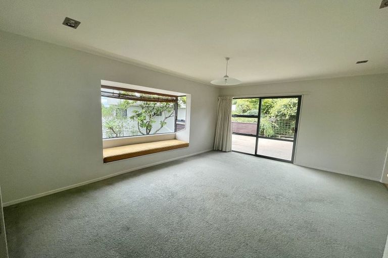Photo of property in 35 Peretao Rise, The Gardens, Auckland, 2105
