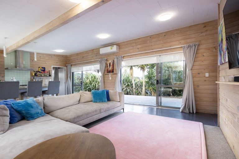 Photo of property in 40 Omana Avenue, Shelly Beach, Helensville, 0874