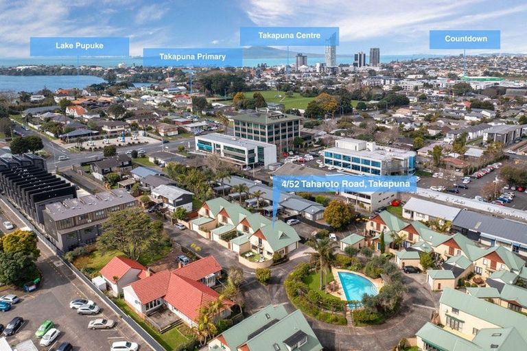 Photo of property in 4/52 Taharoto Road, Takapuna, Auckland, 0622