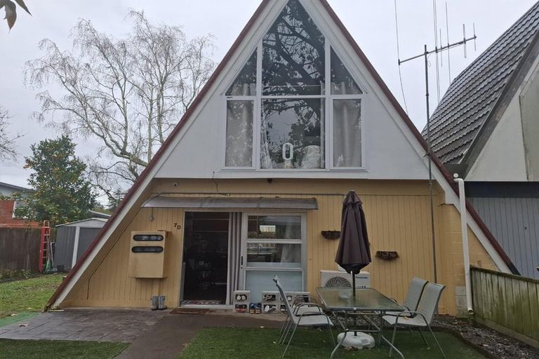 Photo of property in 7d June Place, Hamilton East, Hamilton, 3216