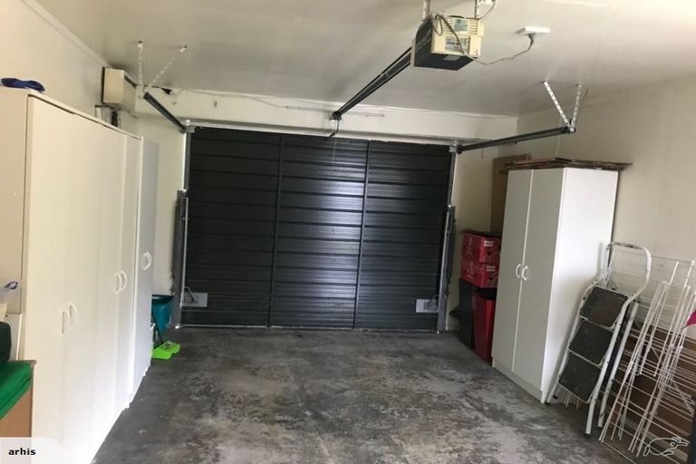 Photo of property in 11 Kentwood Drive, Woodridge, Wellington, 6037