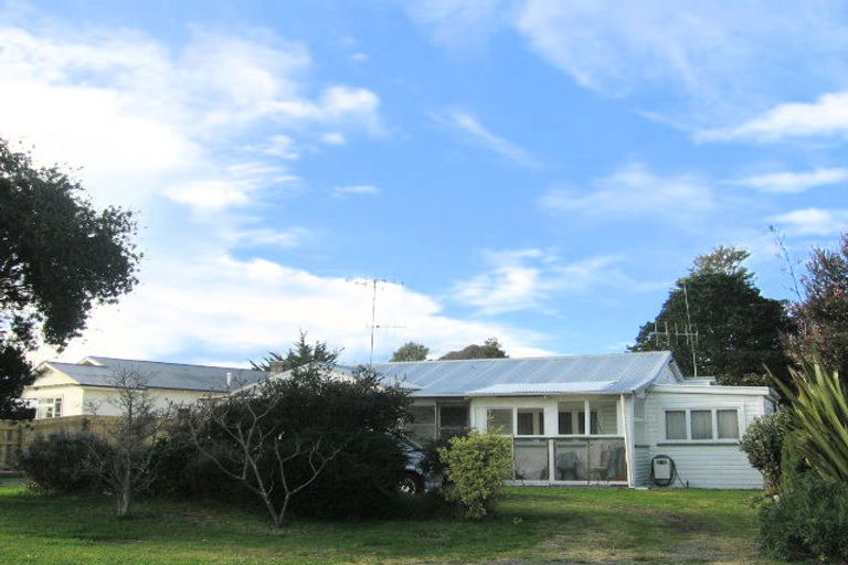 Photo of property in 11 Sheehan Street, Bay View, Napier, 4104