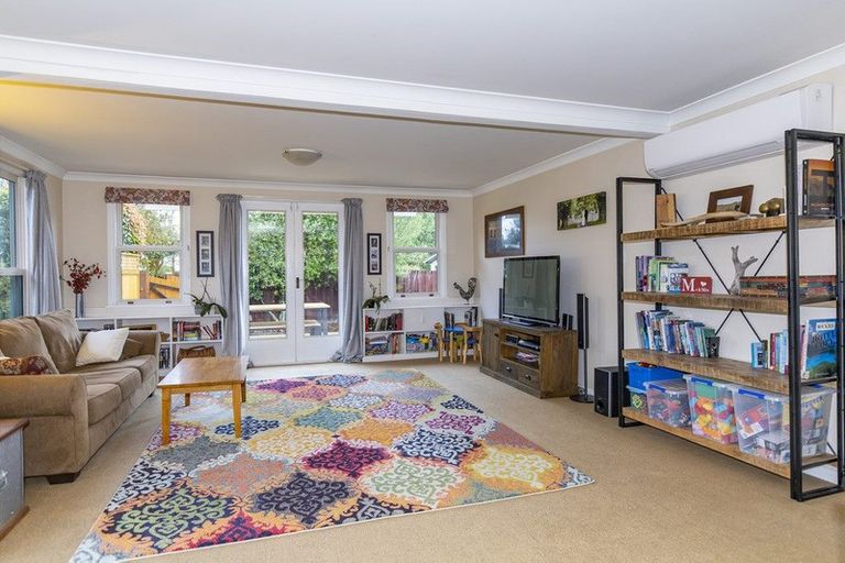 Photo of property in 65 Cox Street, Geraldine, 7930