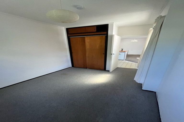 Photo of property in 53 Hawker Street, Mount Victoria, Wellington, 6011