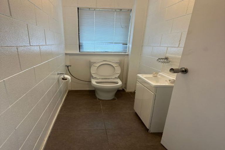 Photo of property in 13 Park Estate Road, Rosehill, Papakura, 2113