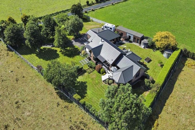 Photo of property in 110 Upland Road, Tarurutangi, New Plymouth, 4372