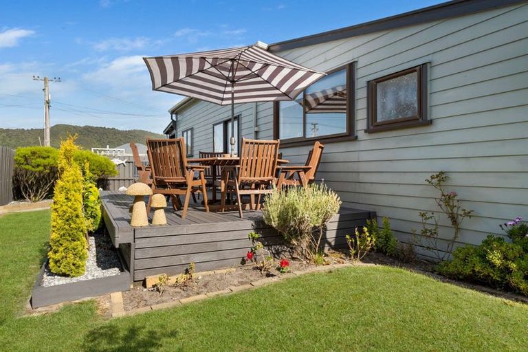 Photo of property in 58 Blake Street, Blaketown, Greymouth, 7805