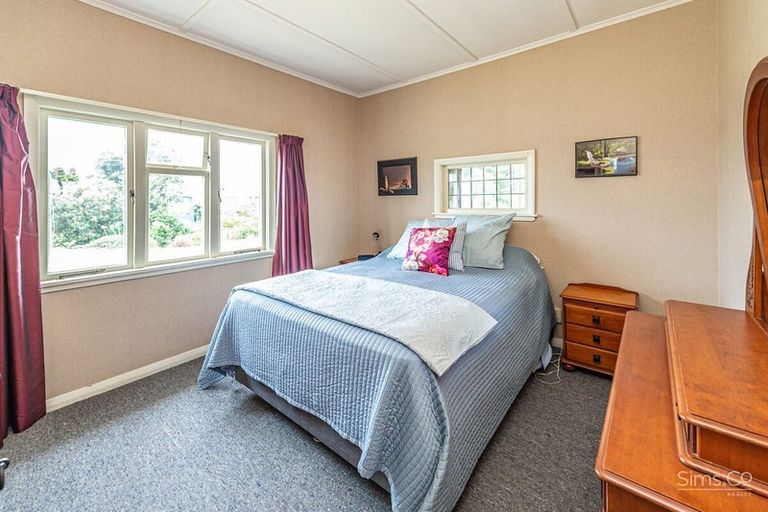 Photo of property in 153 Cornfoot Street, Castlecliff, Whanganui, 4501