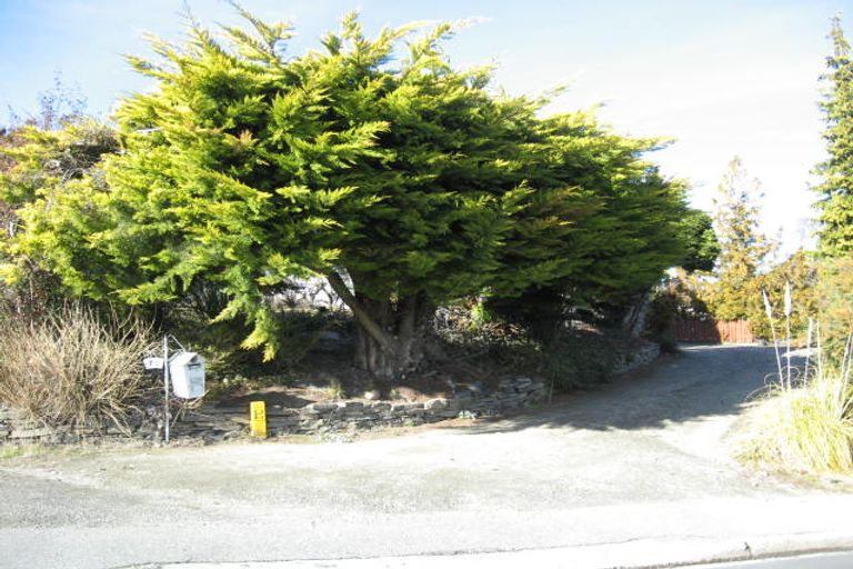 Photo of property in 70 Macpherson Street, Wanaka, 9305