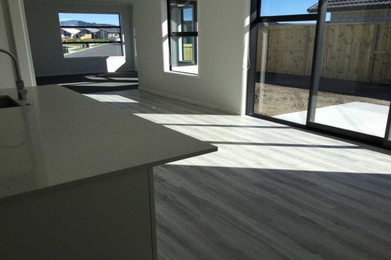 Photo of property in 31 Dunkeld Drive, Papamoa, 3118