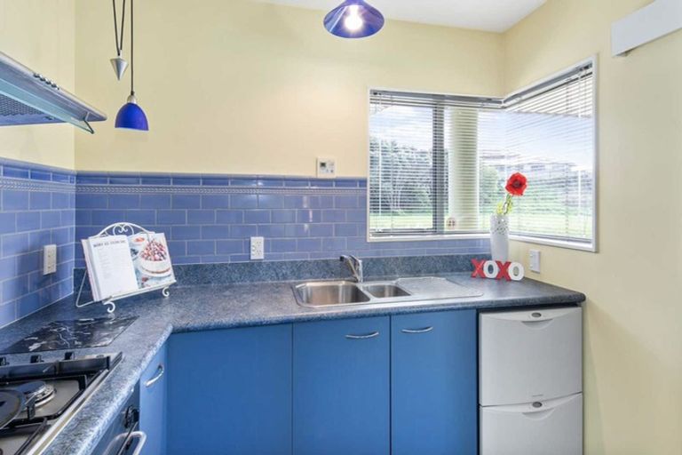 Photo of property in 7 Ring Lane, Paparangi, Wellington, 6037