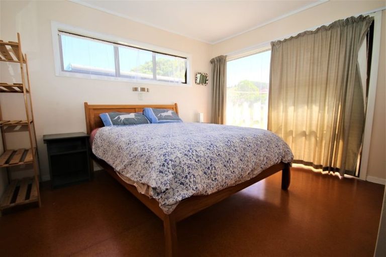Photo of property in 23 Kon Tiki Road, Whiritoa, Whangamata, 3691