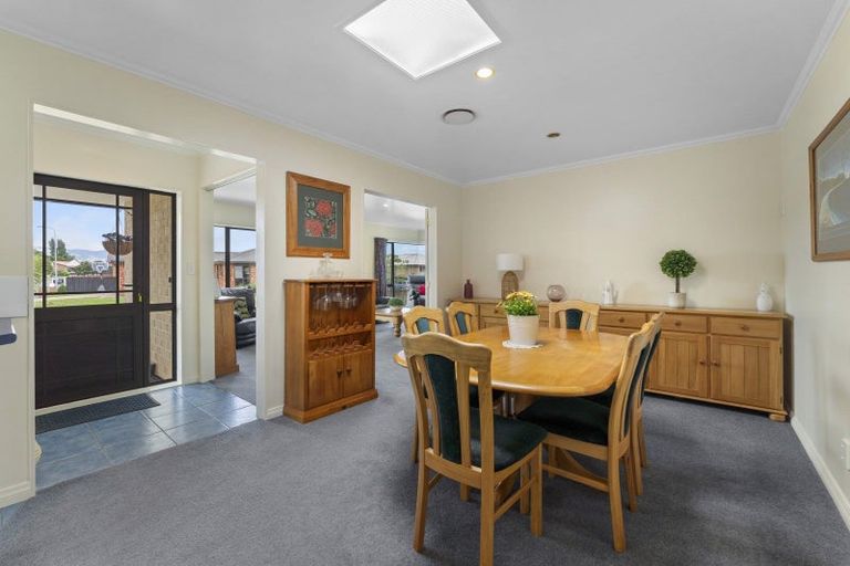 Photo of property in 24 Millhaven Place, Otaki, 5512