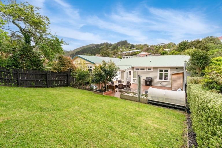 Photo of property in 17 Cornford Street, Karori, Wellington, 6012