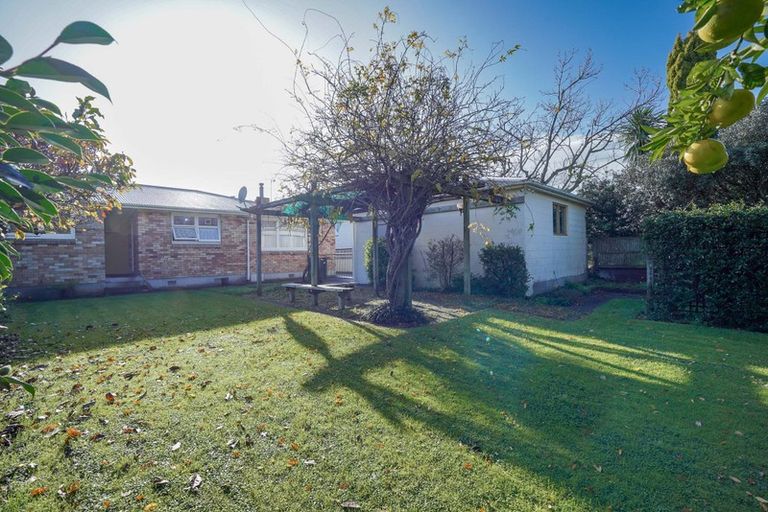 Photo of property in 6 Bond Street, Hokowhitu, Palmerston North, 4410