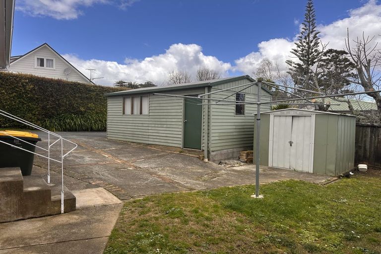 Photo of property in 1/14 Drake Street, Howick, Auckland, 2014