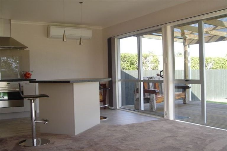 Photo of property in 7 College Place, Poike, Tauranga, 3112