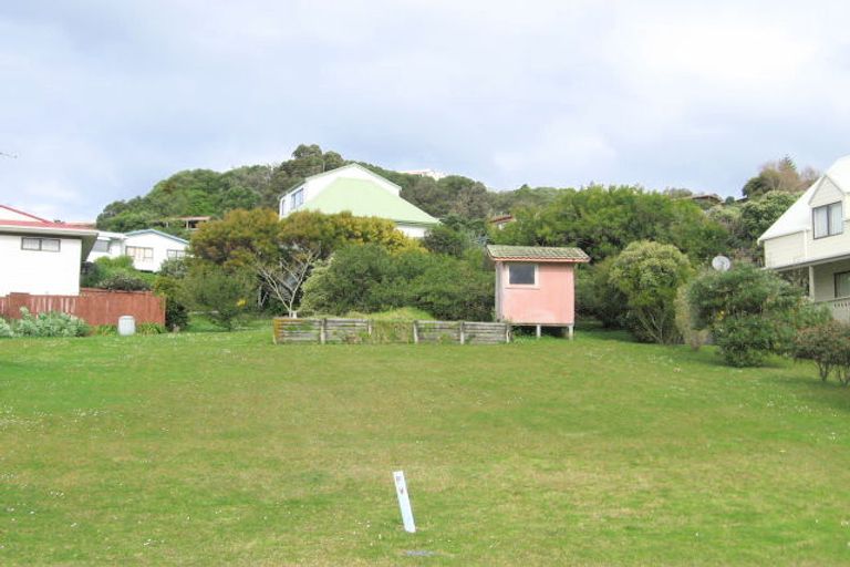 Photo of property in 105 The Grove, Onemana, Whangamata, 3691
