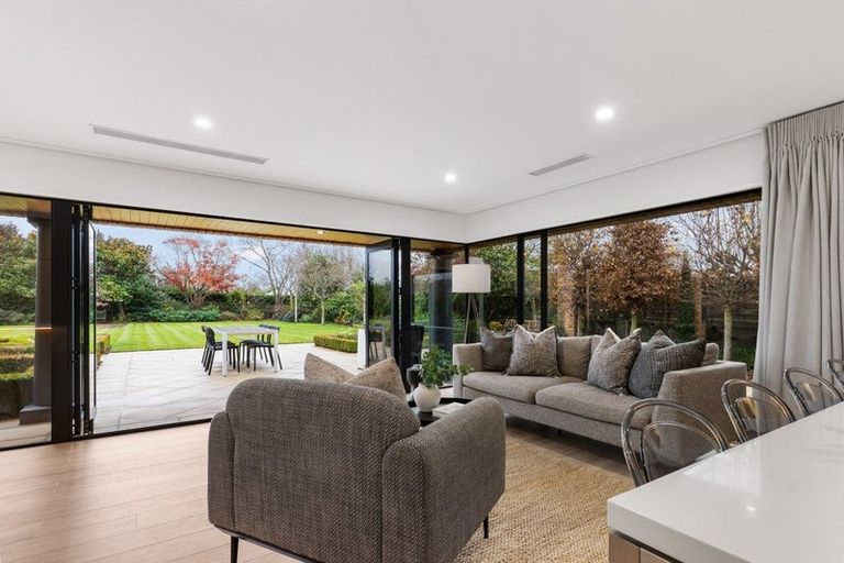 Photo of property in 60 Regent's Park Drive, Casebrook, Christchurch, 8051