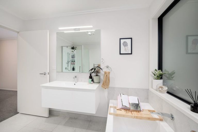 Photo of property in 13 Riverglen Drive, Haruru, 0204