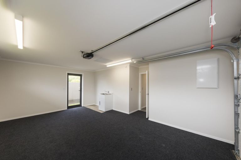 Photo of property in 107a Queen Street West, Levin, 5510