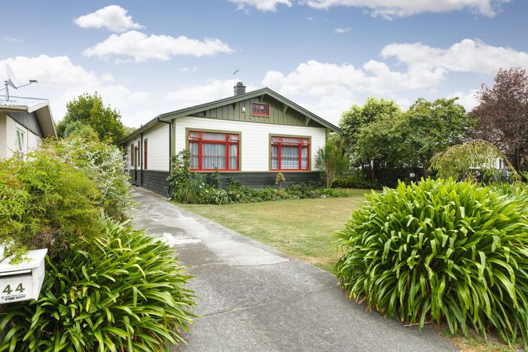 Photo of property in 44 Worcester Street, West End, Palmerston North, 4410
