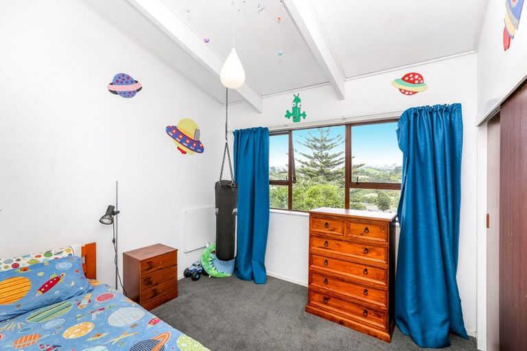 Photo of property in 16a Tiverton Crescent, Whalers Gate, New Plymouth, 4310